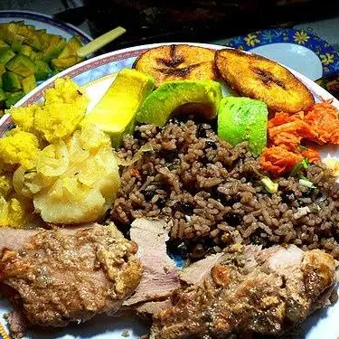La Mejor Comida Criolla 🐷